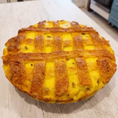 Easy, cheesy pie!