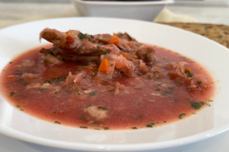 Bors de sfecla rosie si porc