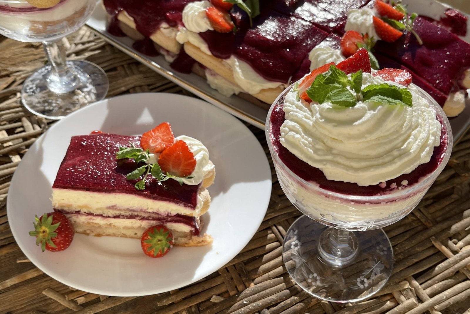 Delicious Berry Bliss No-Bake Delight