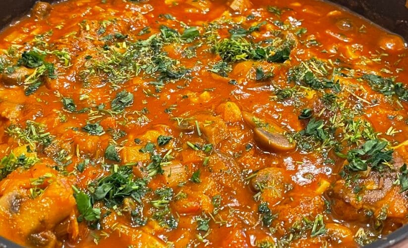 Chicken and mushroom delicious stew