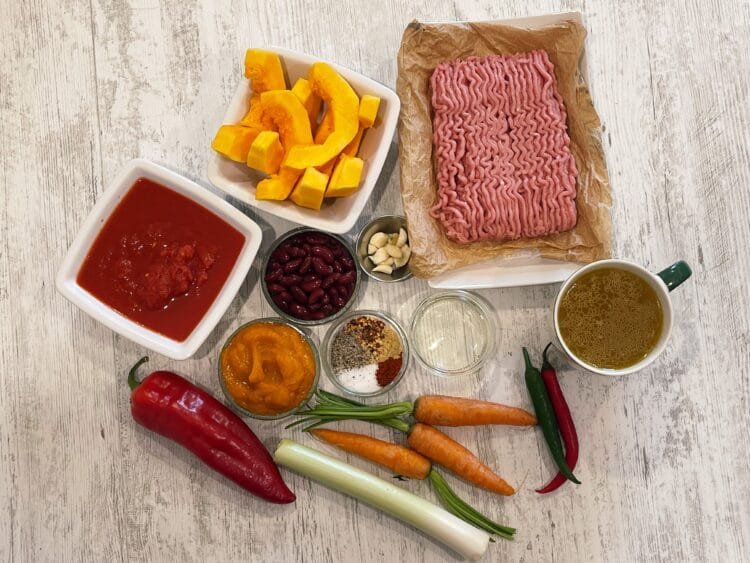 Ingredients One-Pot Pumpkin Turkey Chili