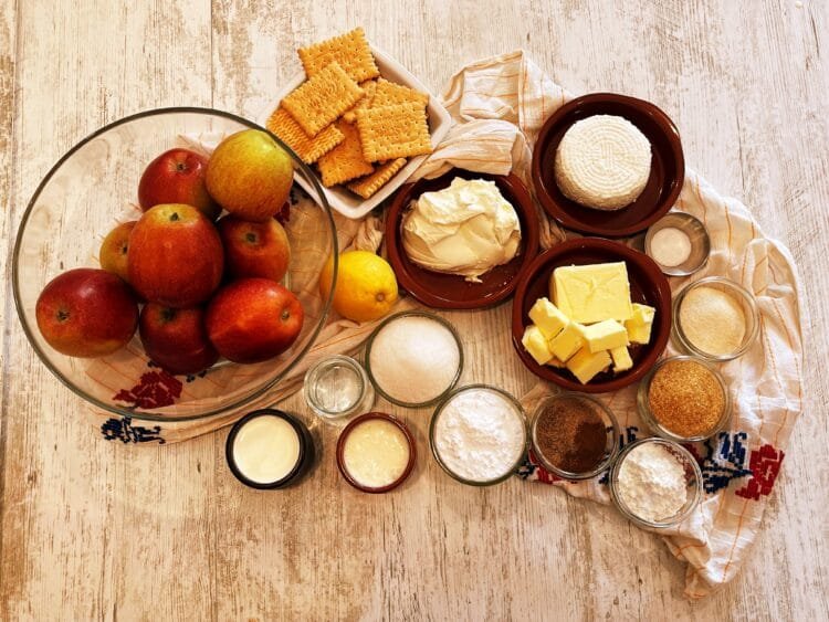 Ingredients for Cheesecake with Caramelized Apples and Cottage Cheesen
