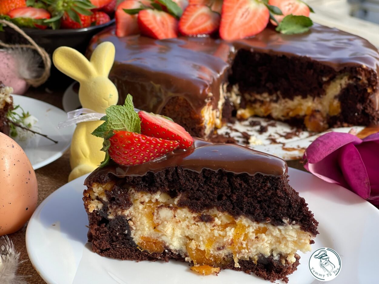 Easter with the Scent of Chocolate: Sweet Easter Bread with Cheese and Candied Apricots