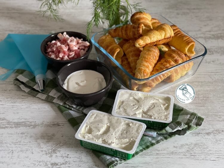 Ingredients Cream Cheese-Filled Puff-Pastry Shaped Carrots n