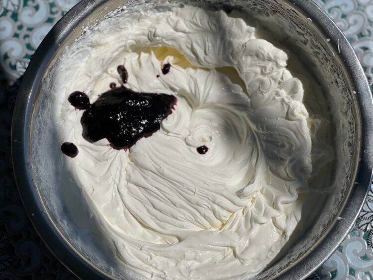 crema de branza pentru Cheesecake cu afine (fara coacere) photo 1