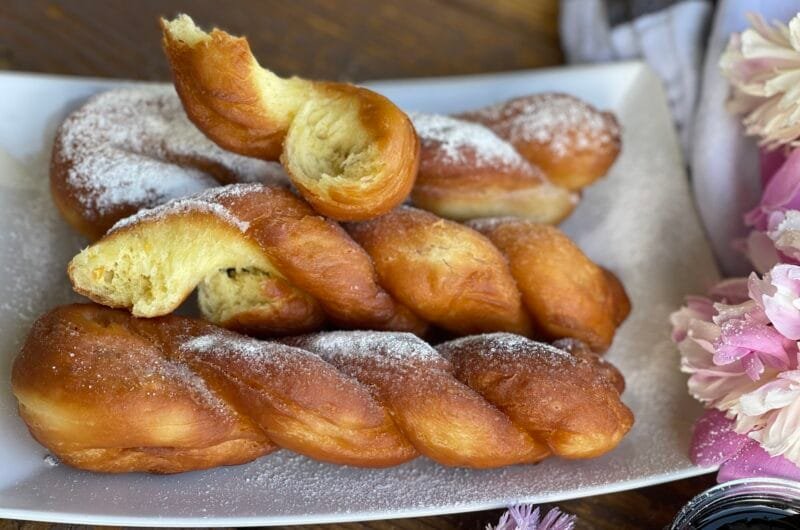 Homemade Fluffy Donuts