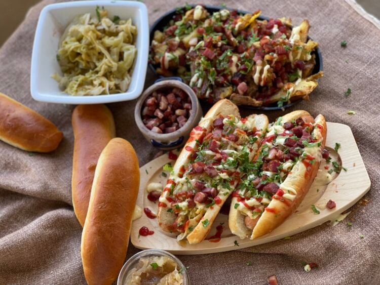 hot dog si loaded fries