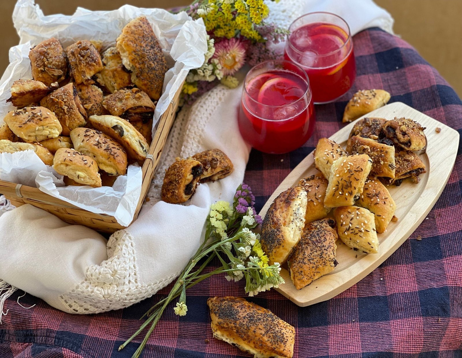 How to Make Tender Lard Pastries – Easy Recipe with Various Fillings