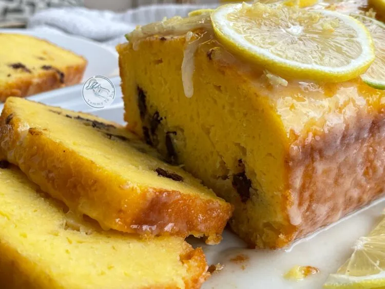 chec umed cu lamaie si iaurt servire