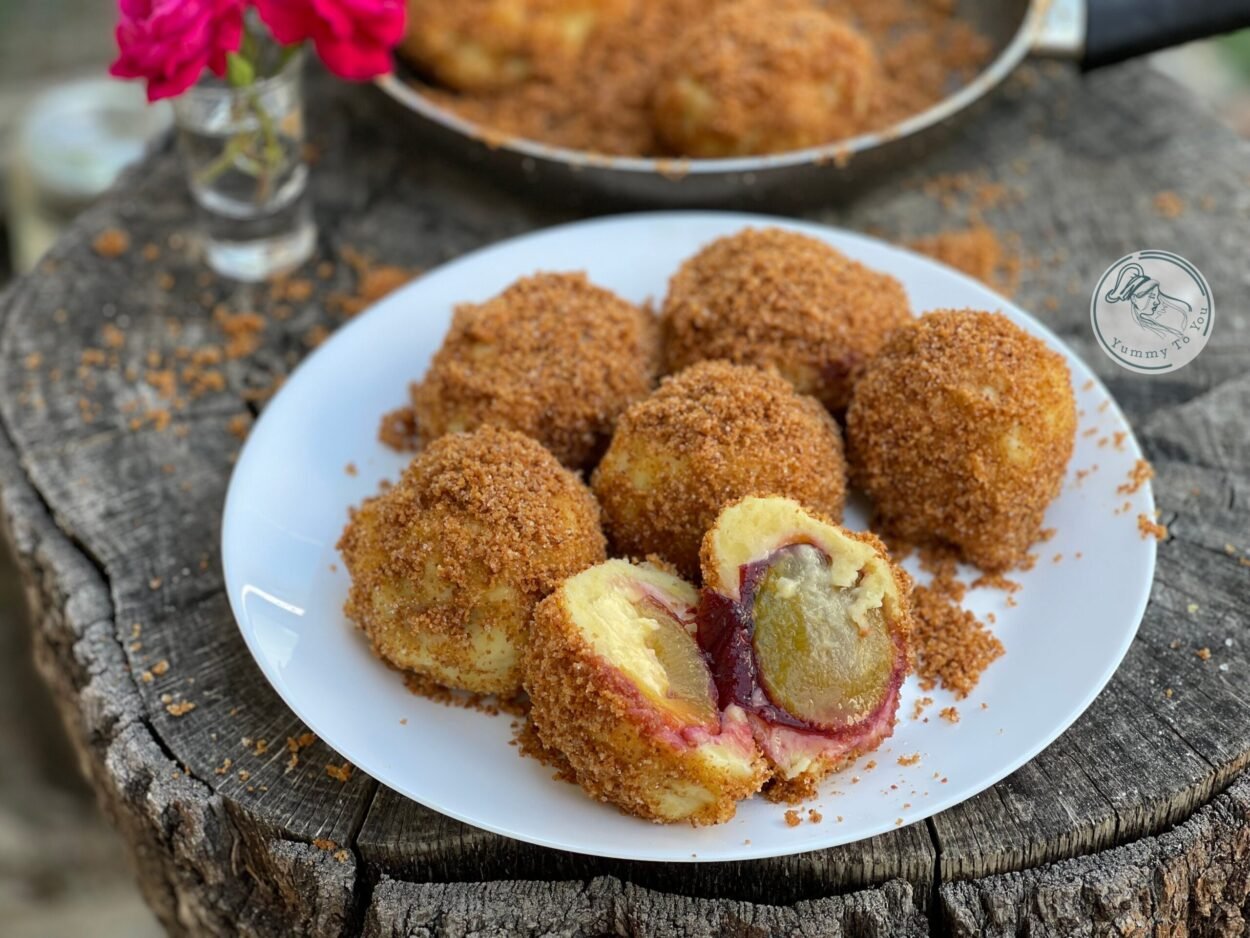 Gomboți (găluște) cu prune – rețetă tradițională pas cu pas