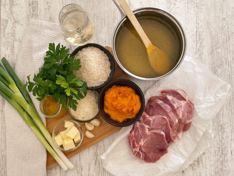 orez cremos cu dovleac și carne de porc ingrediente