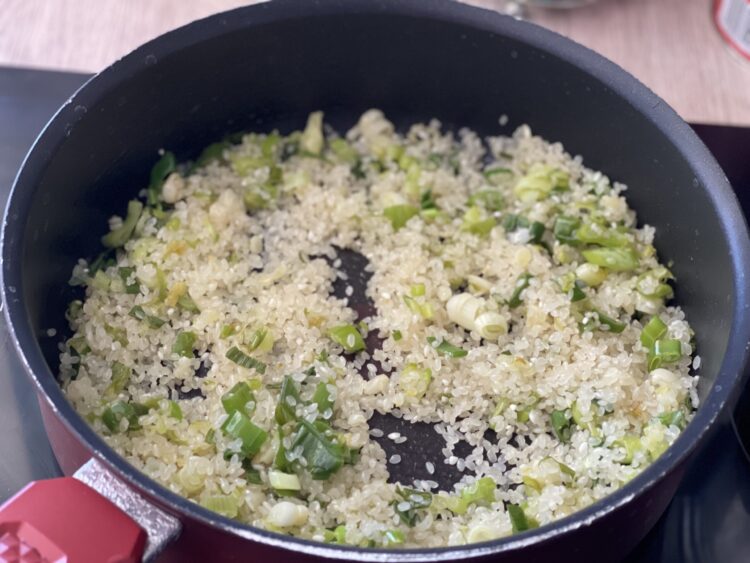adaugare orez peste legume