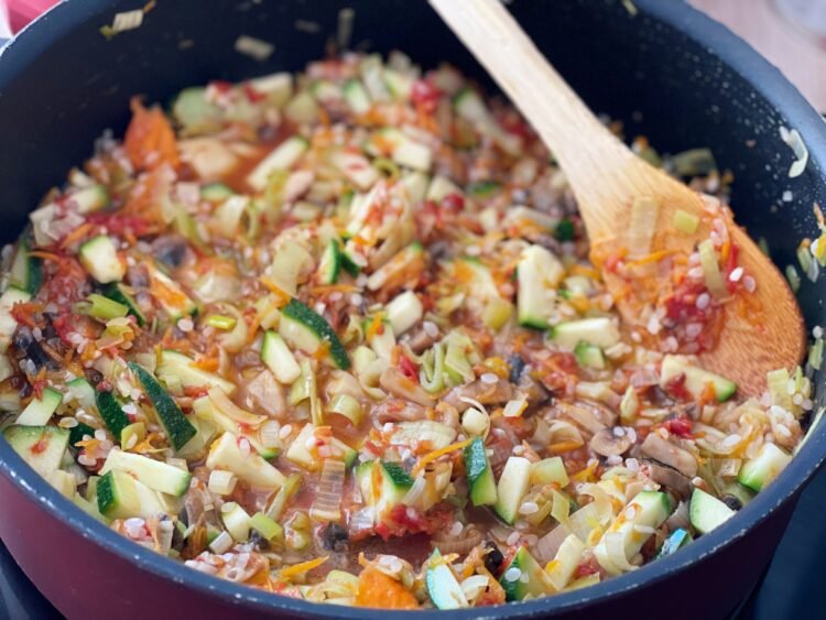 pregatire umplutura cu legume si orez 1