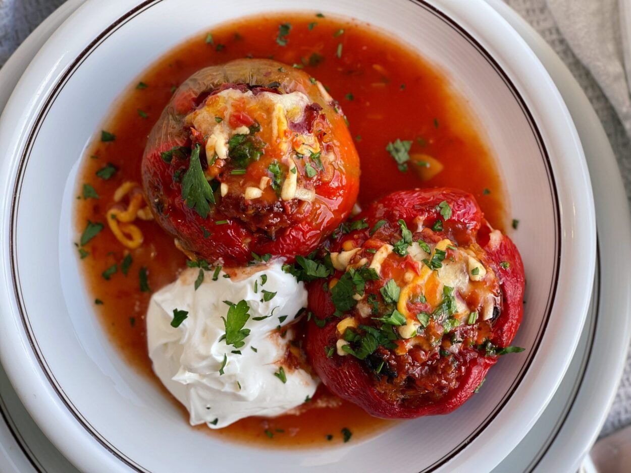 Stuffed Bell Peppers with Vegetables and Rice – Easy Oven Recipe