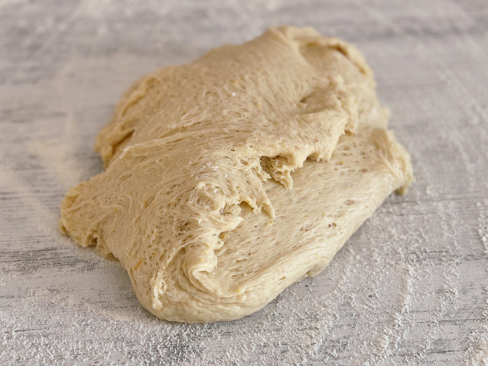 aluat cozonac babka dupa dospire