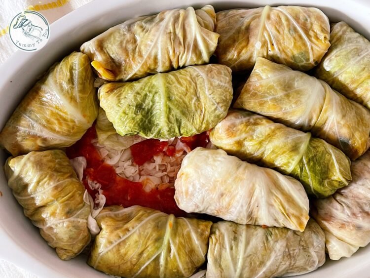 Umplere si formare sarmale