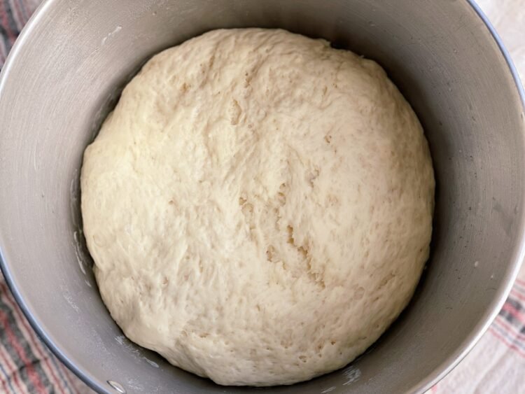 aluat cornuri pufoase dospire