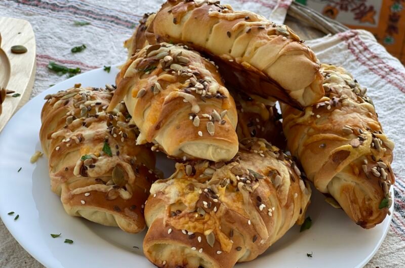 Fluffy chicken and cheese rolls – perfect for breakfast or brunch