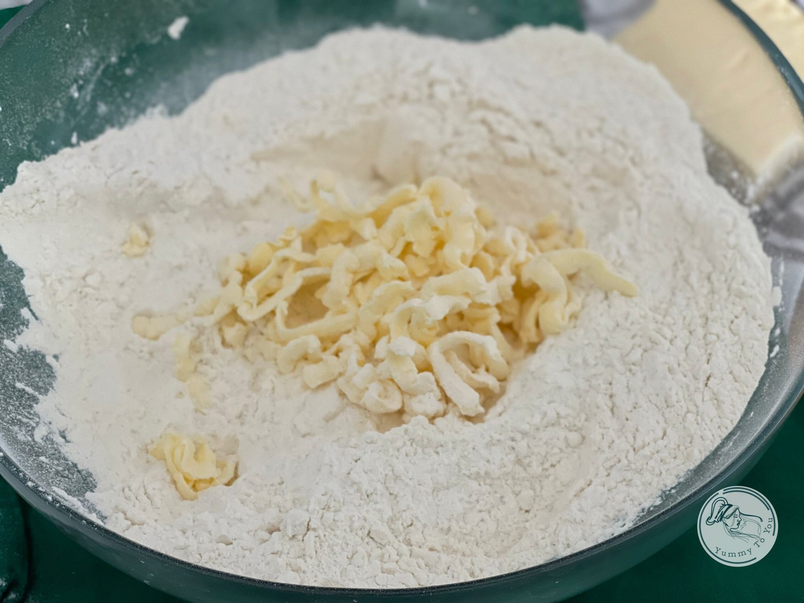 Pregatirea aluatului pentru covrigei 1 