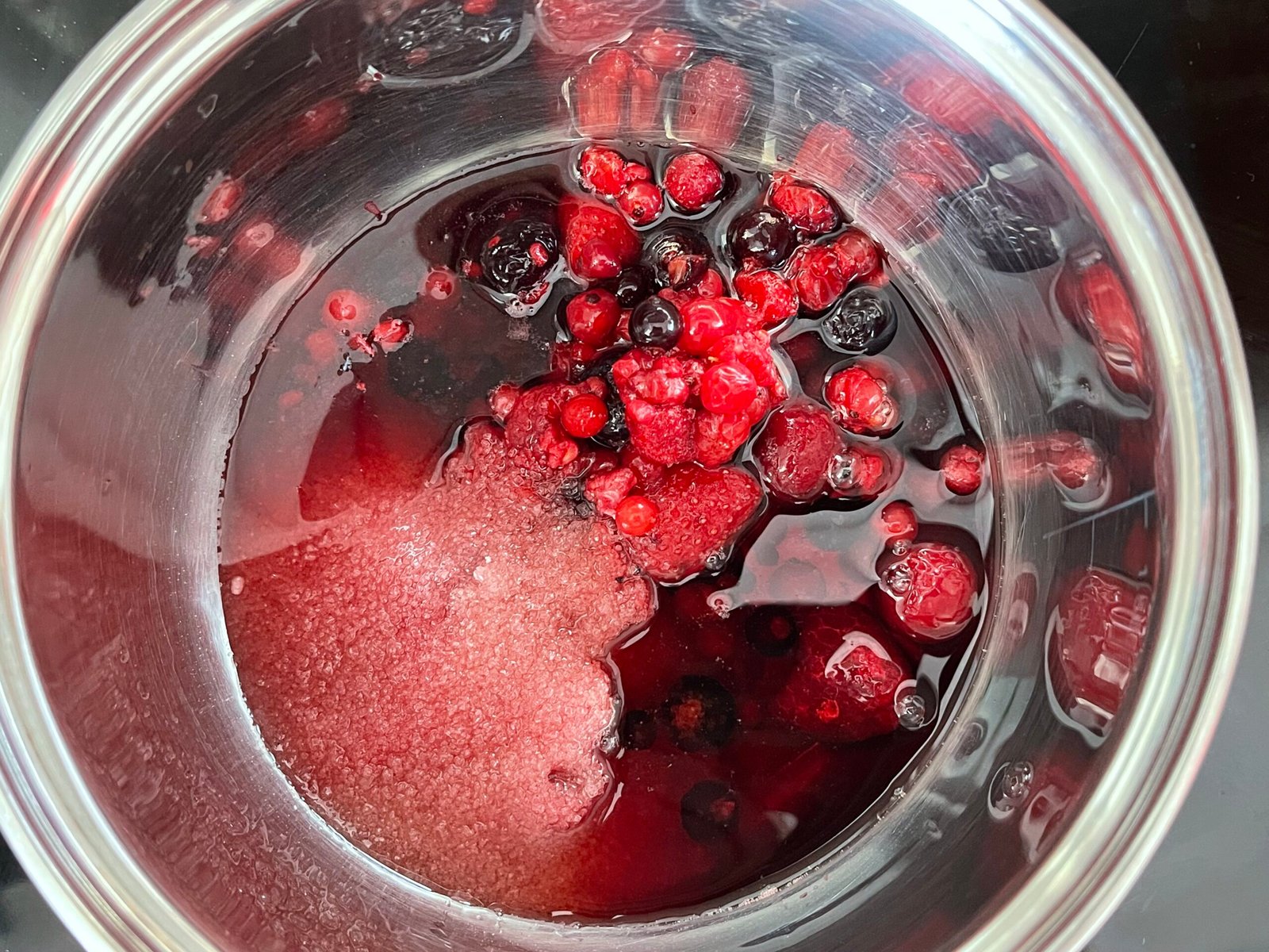 pregatire sos de fructe 1 pregatire sos de fructe 1