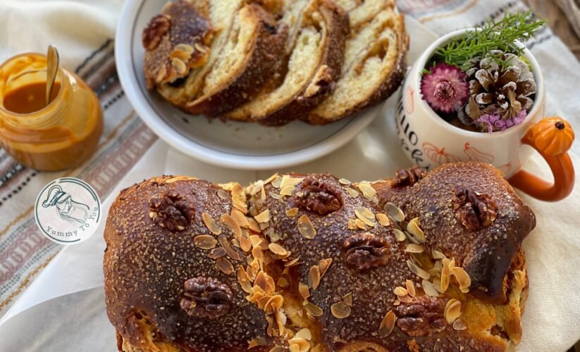 Cozonaci pufoși cu dovleac și brânză cover photo