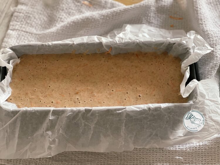 blat carrot cake inainte de coacere