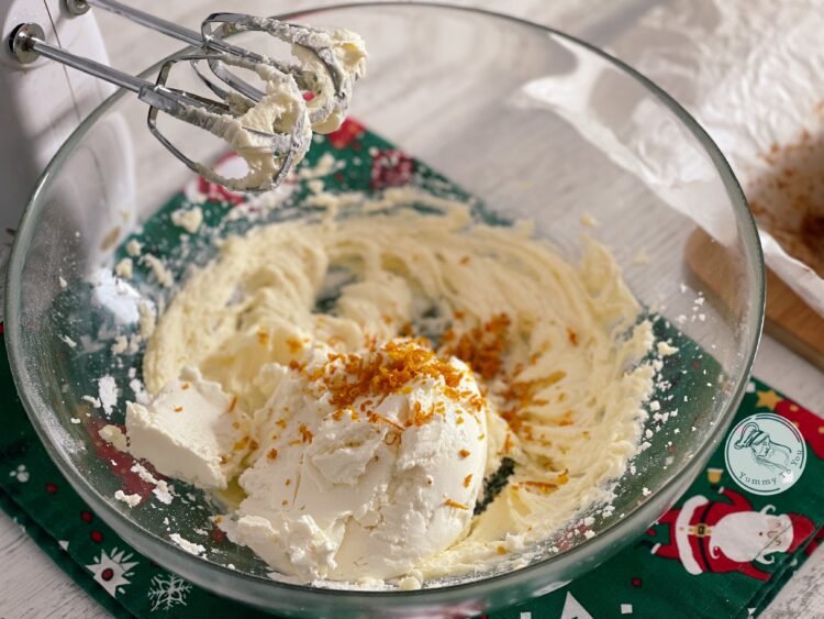 Pregatire crema branza carrot cake 2