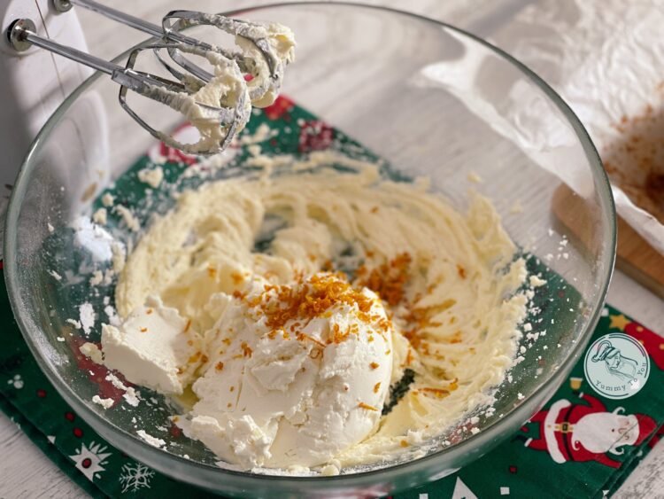 Pregatire crema branza carrot cake 2 Pregatire crema branza carrot cake 2