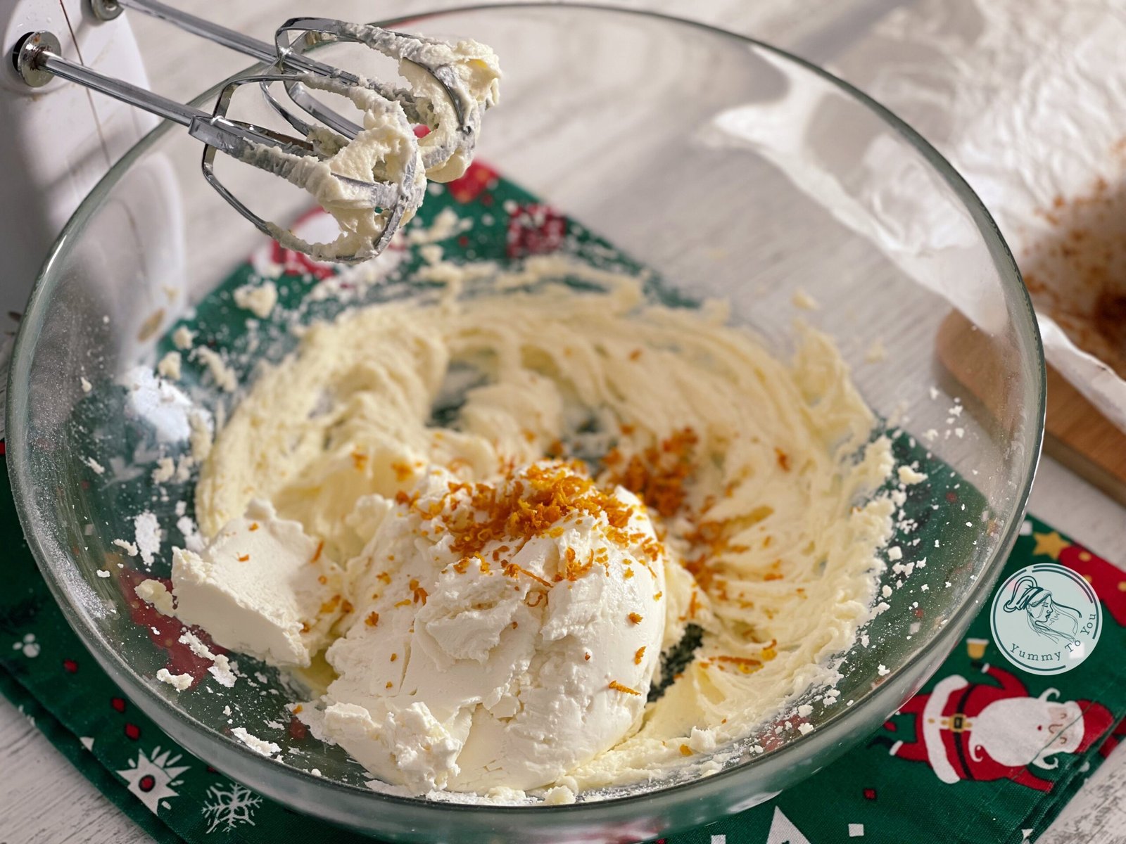 Pregatire crema branza carrot cake 2