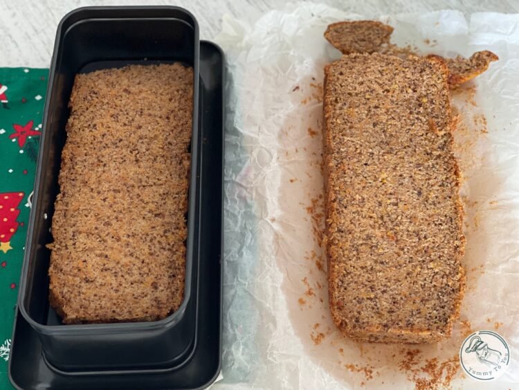 blat copt carrot cake taiat pe jumatate