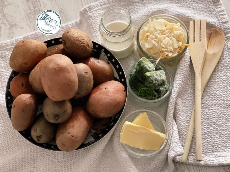 Piure de cartofi cu spanac și mix de brânzeturi ingredienten