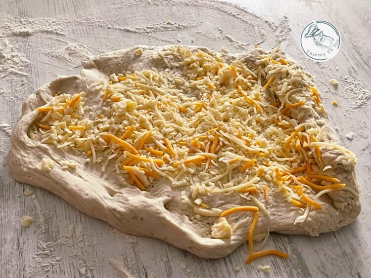 adaugare branzeturi in paine