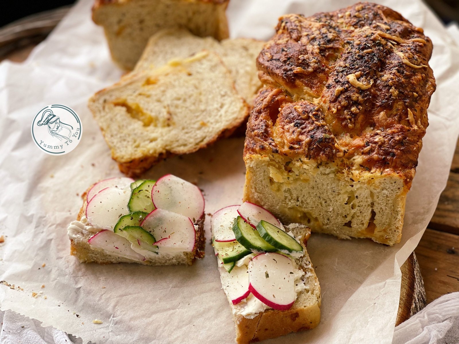 Paine cu lapte si branzeturi servire 3