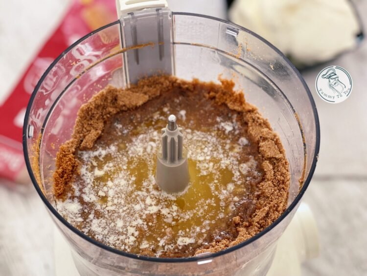 pregatire baza Biscoff Cheesecake 1 pregatire baza Biscoff Cheesecake 1