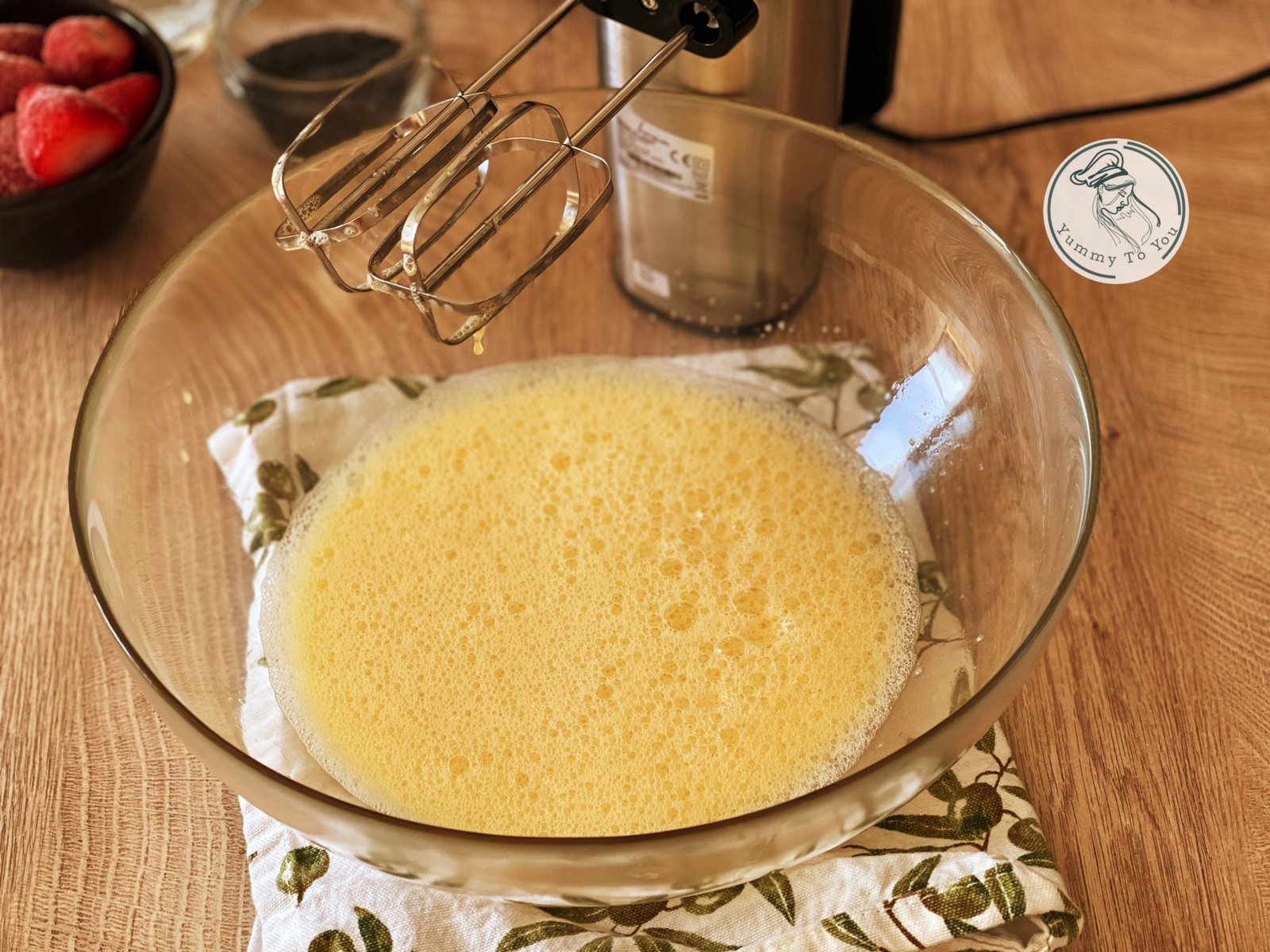 pregatire aluat clatite 1 pregatire aluat clatite 1