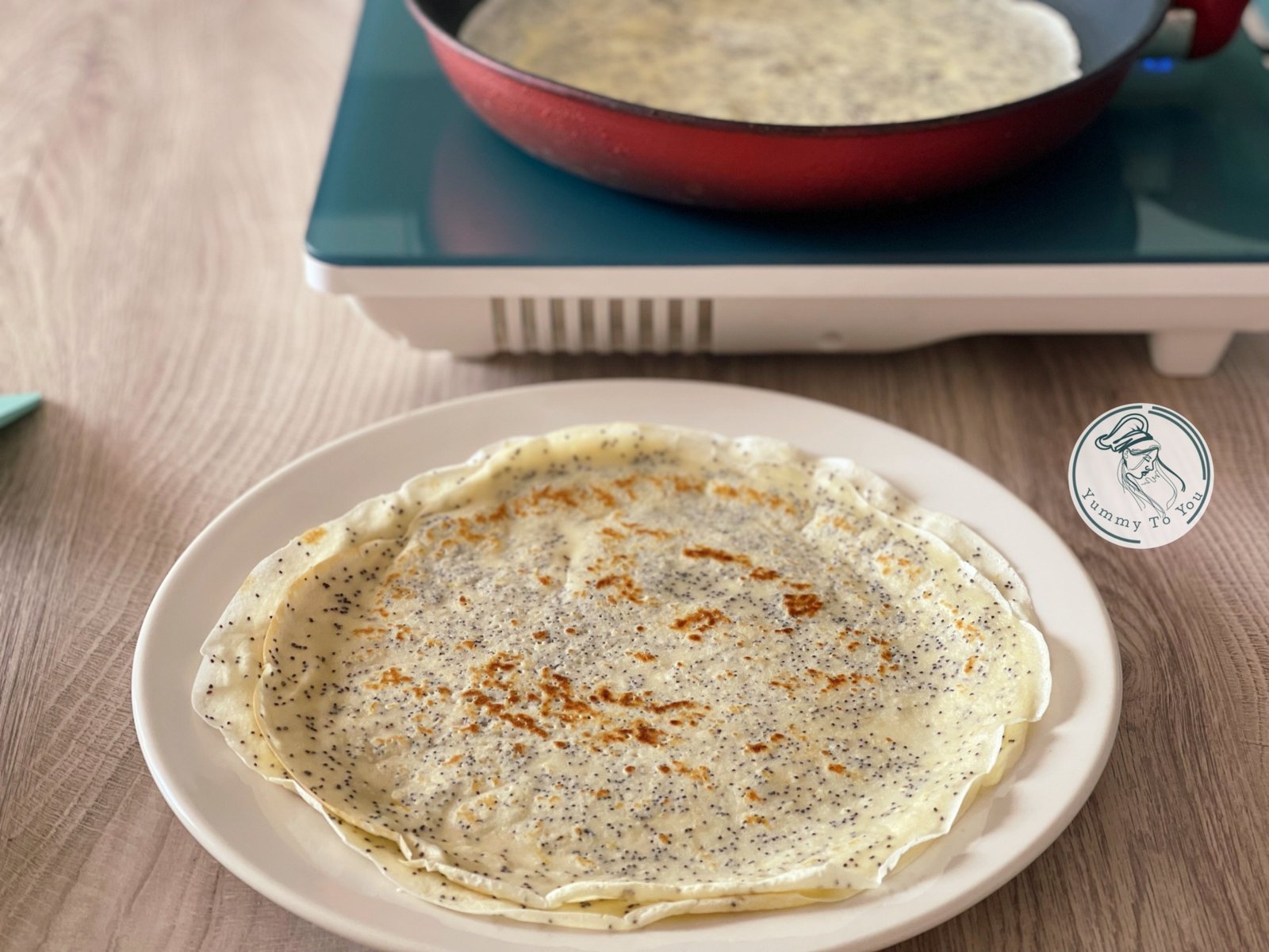 coacere clatite cu mac si lamaie 1 coacere clatite cu mac si lamaie 1