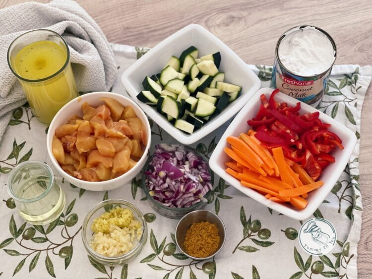 Supă curry cu pui și legume la oala sub presiune ingrediente