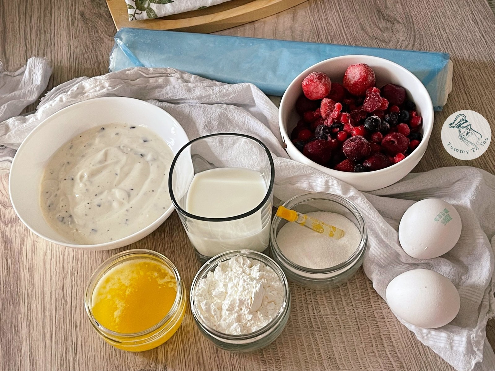 Plăcintă cu iaurt și fructe de pădure la Air Fryer ingrediente