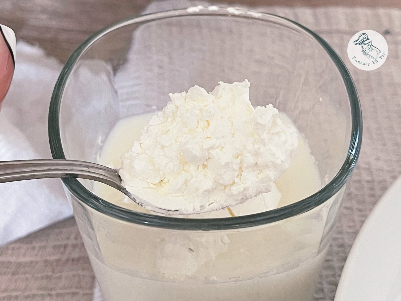 Dizolvare amidon in lapte