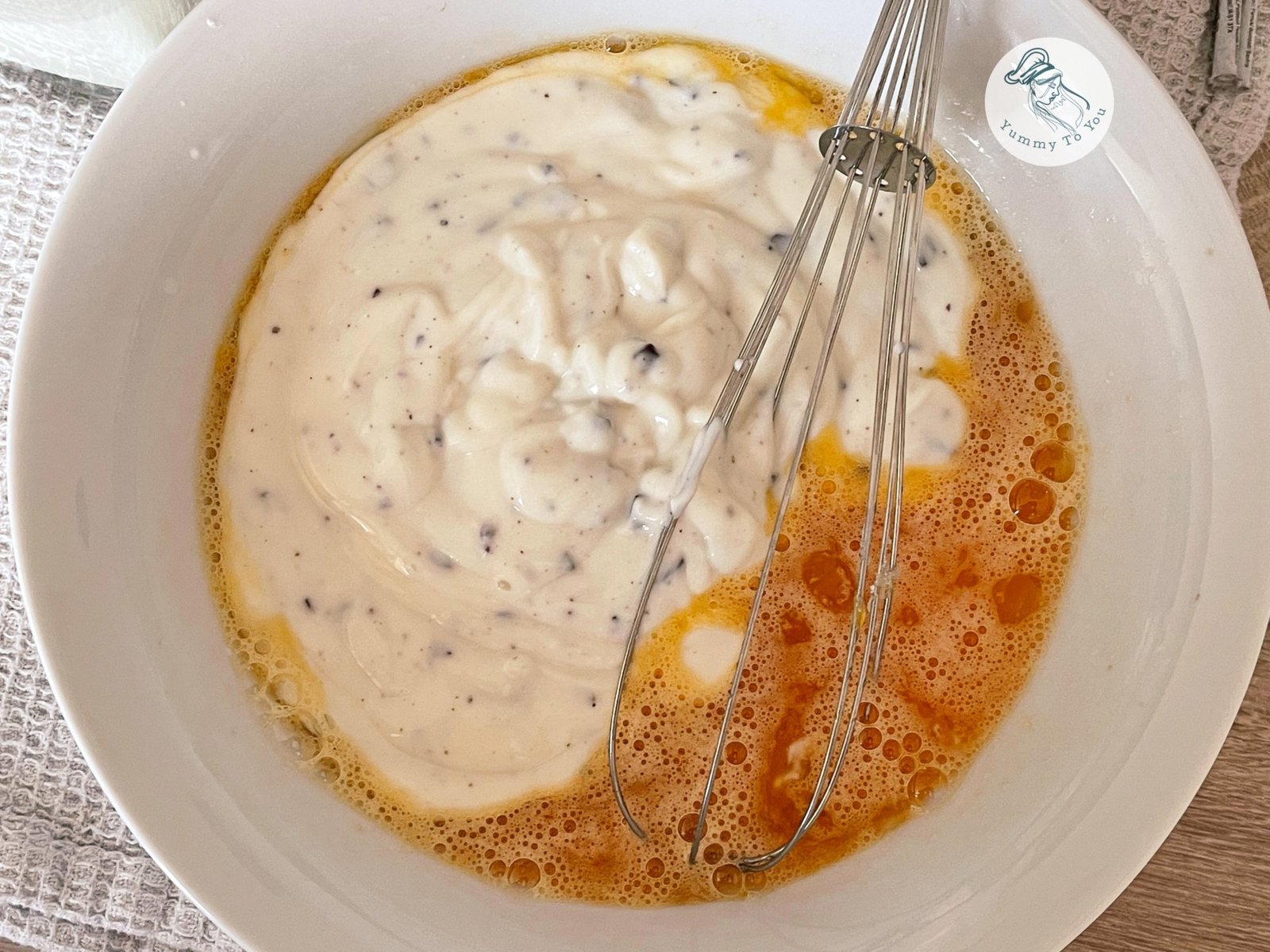 pregatire compozitie cu iaurt pentru placinta