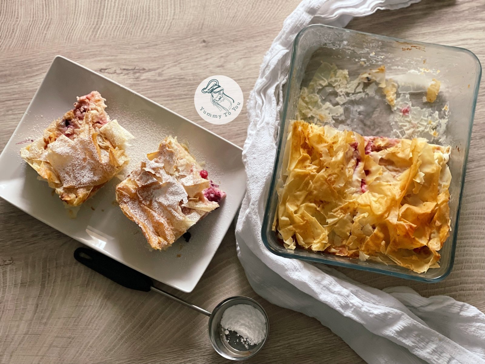 Plăcintă cu iaurt și fructe de pădure la Air Fryer servire 1