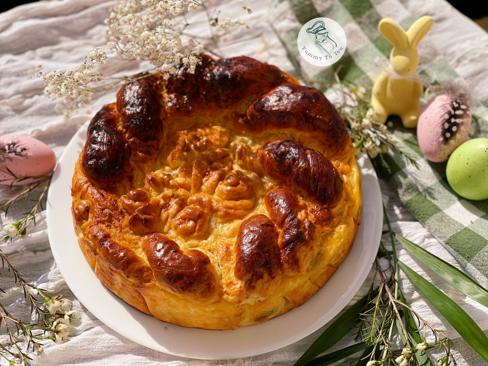 Romanian Easter Pasca with Sweet Cheese & Raisins – Puffy, Traditional Dough