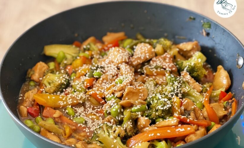 Stir Fry cu pui, legume și edamame cover photo