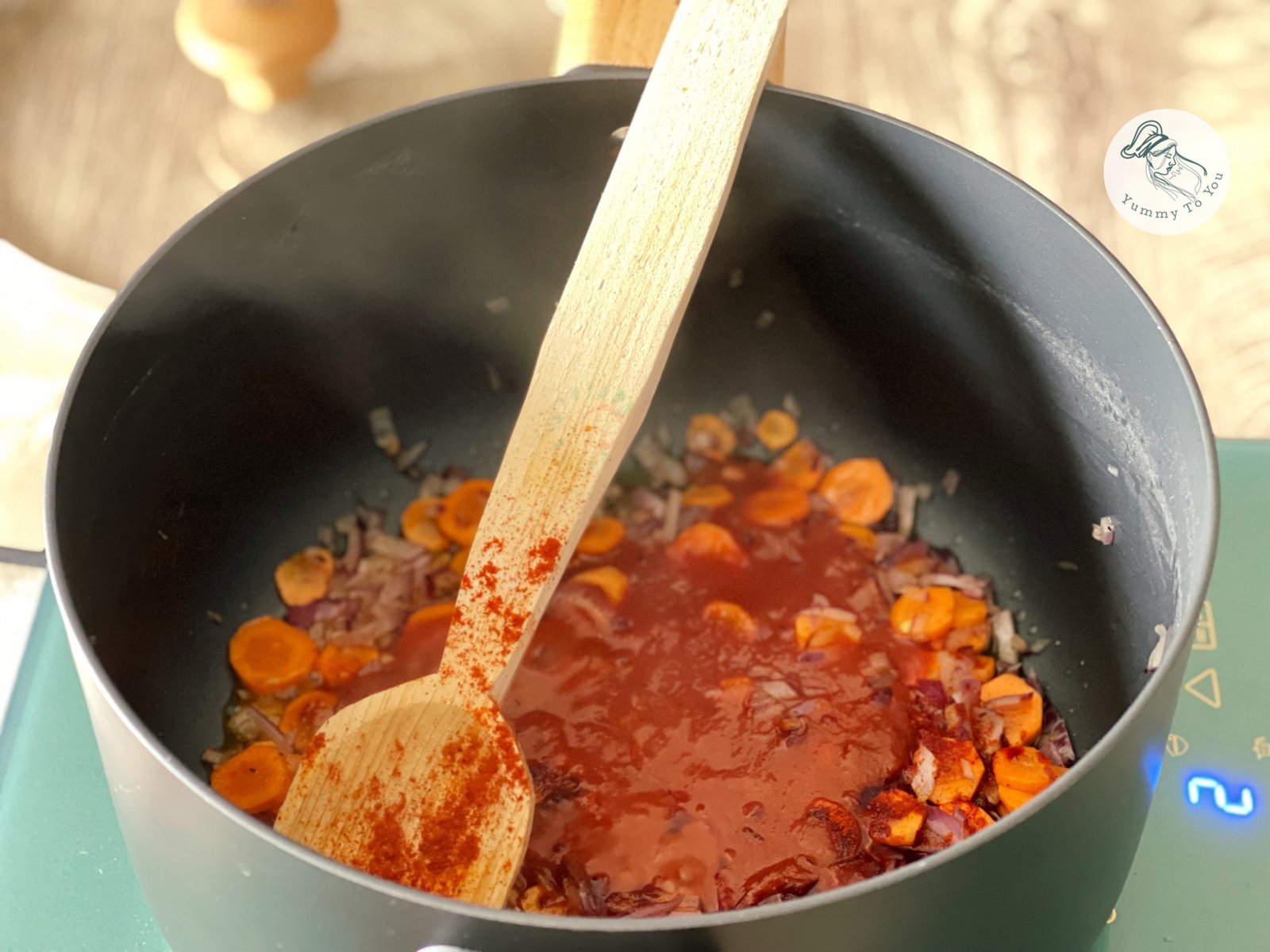 adaugare boia si sos de rosii