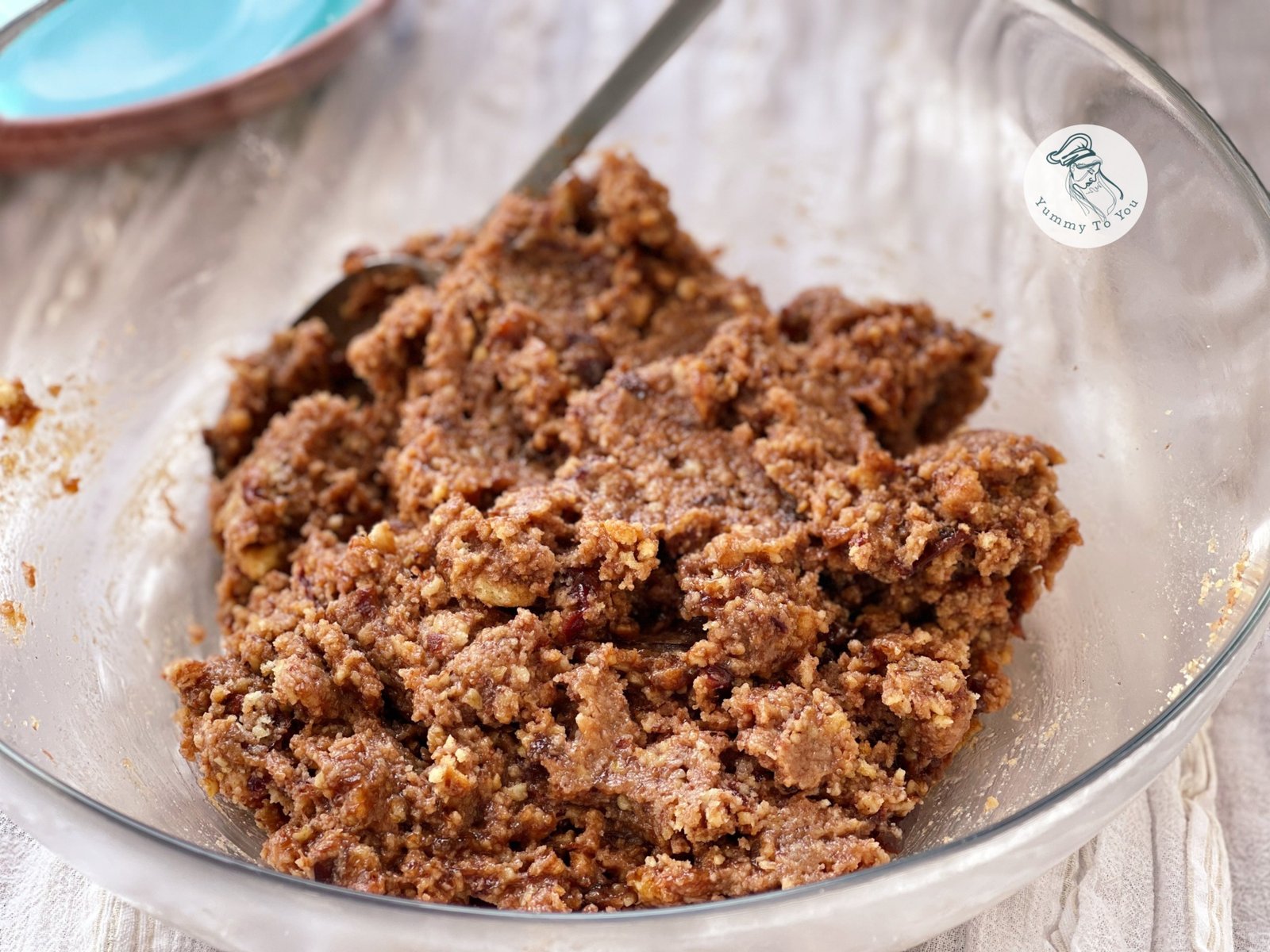 umplutura cu gem si nuca pentru piersici