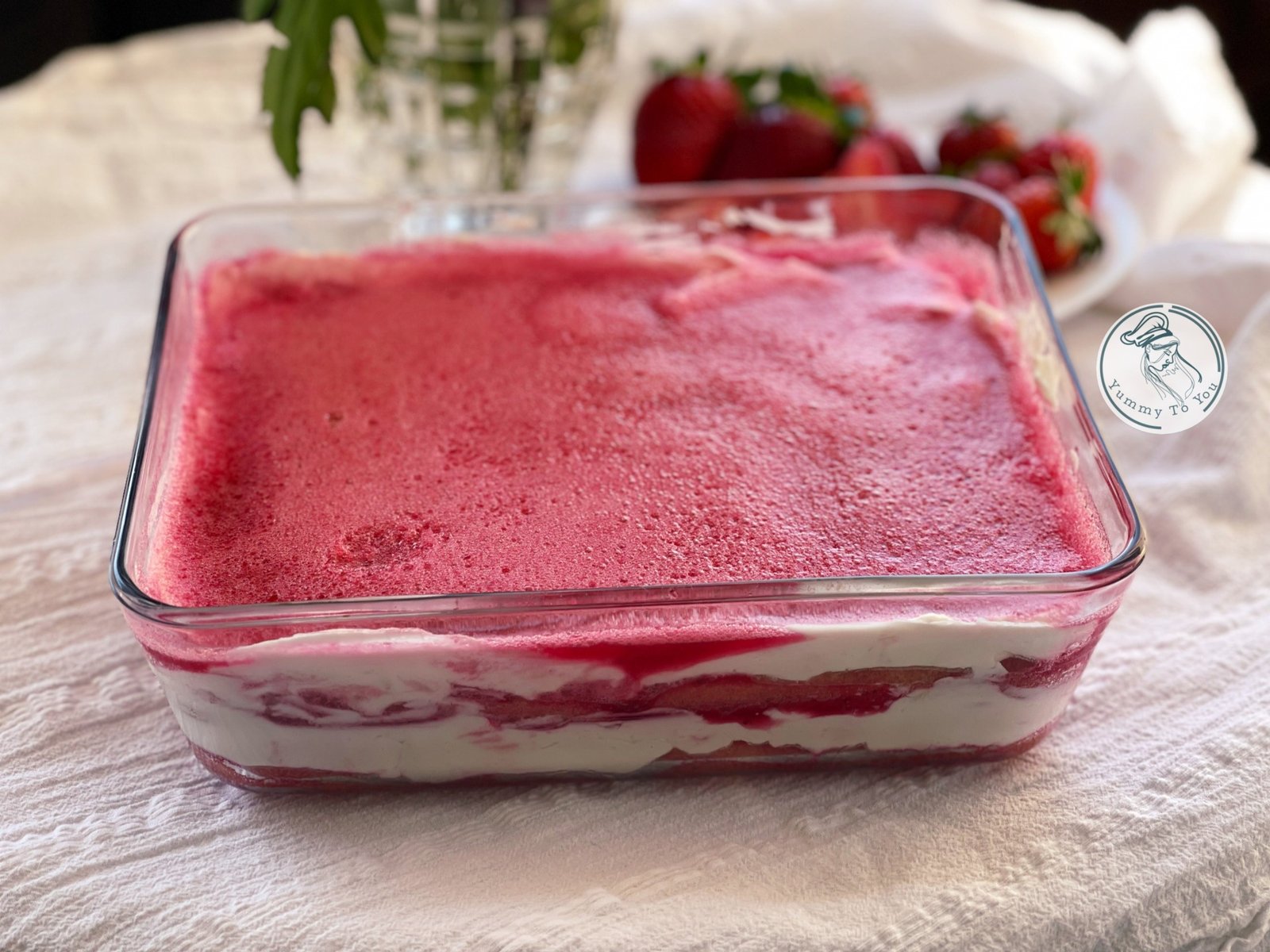 asamblare tiramisu capsuni 2