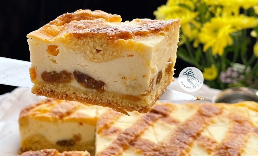 Plăcintă cu brânză dulce smântână și aluat fraged sectiune