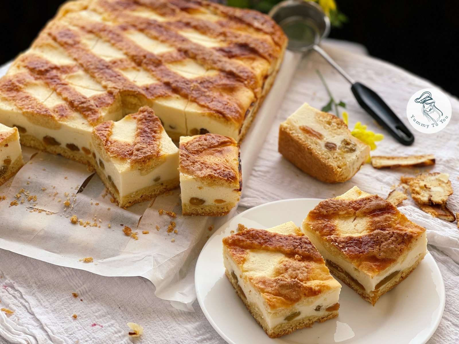 Plăcintă cu brânză dulce, smântână și aluat fraged servire 2