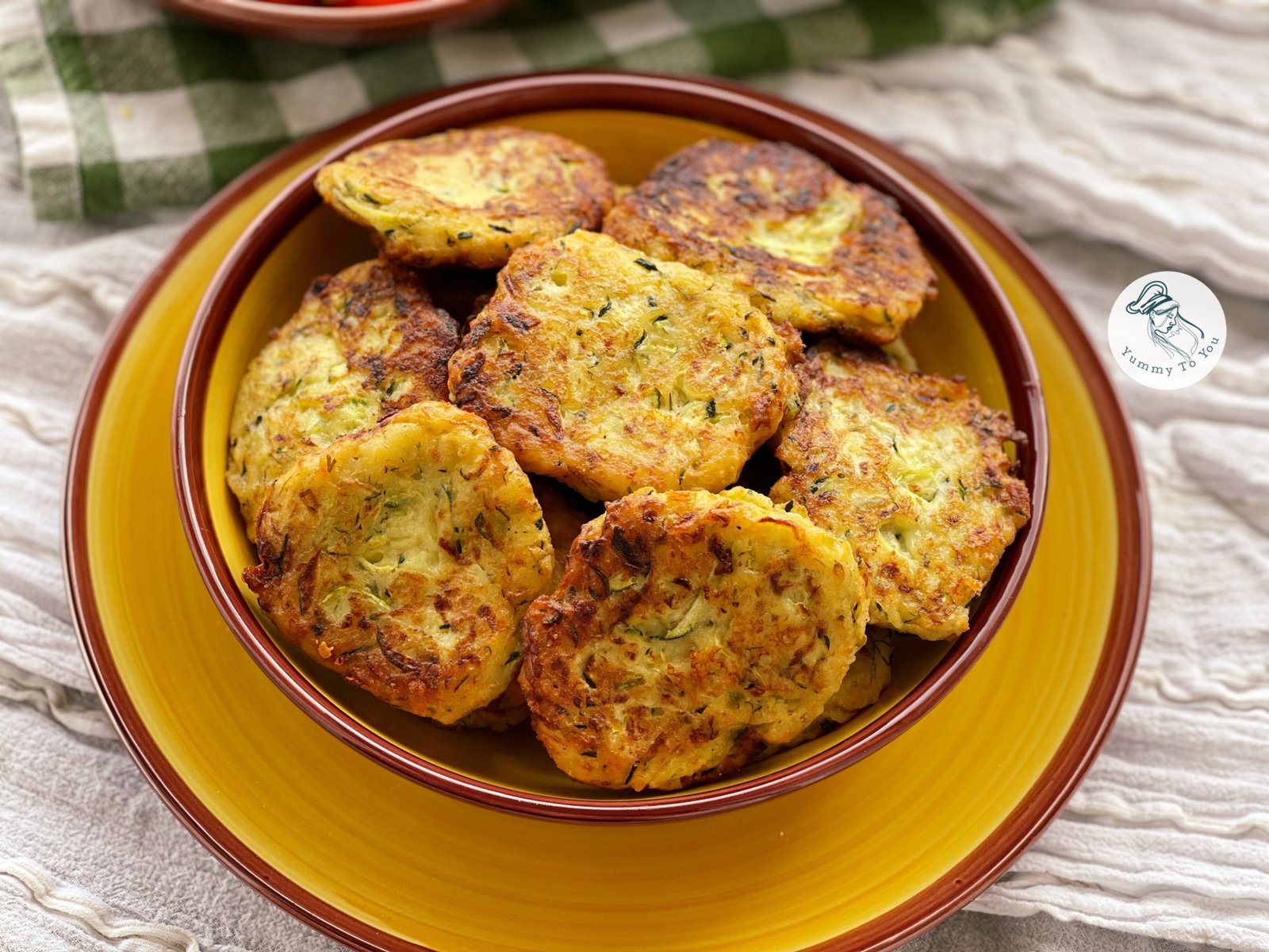 Chifteluțe de Dovlecei cu Feta și Parmezan servire 1