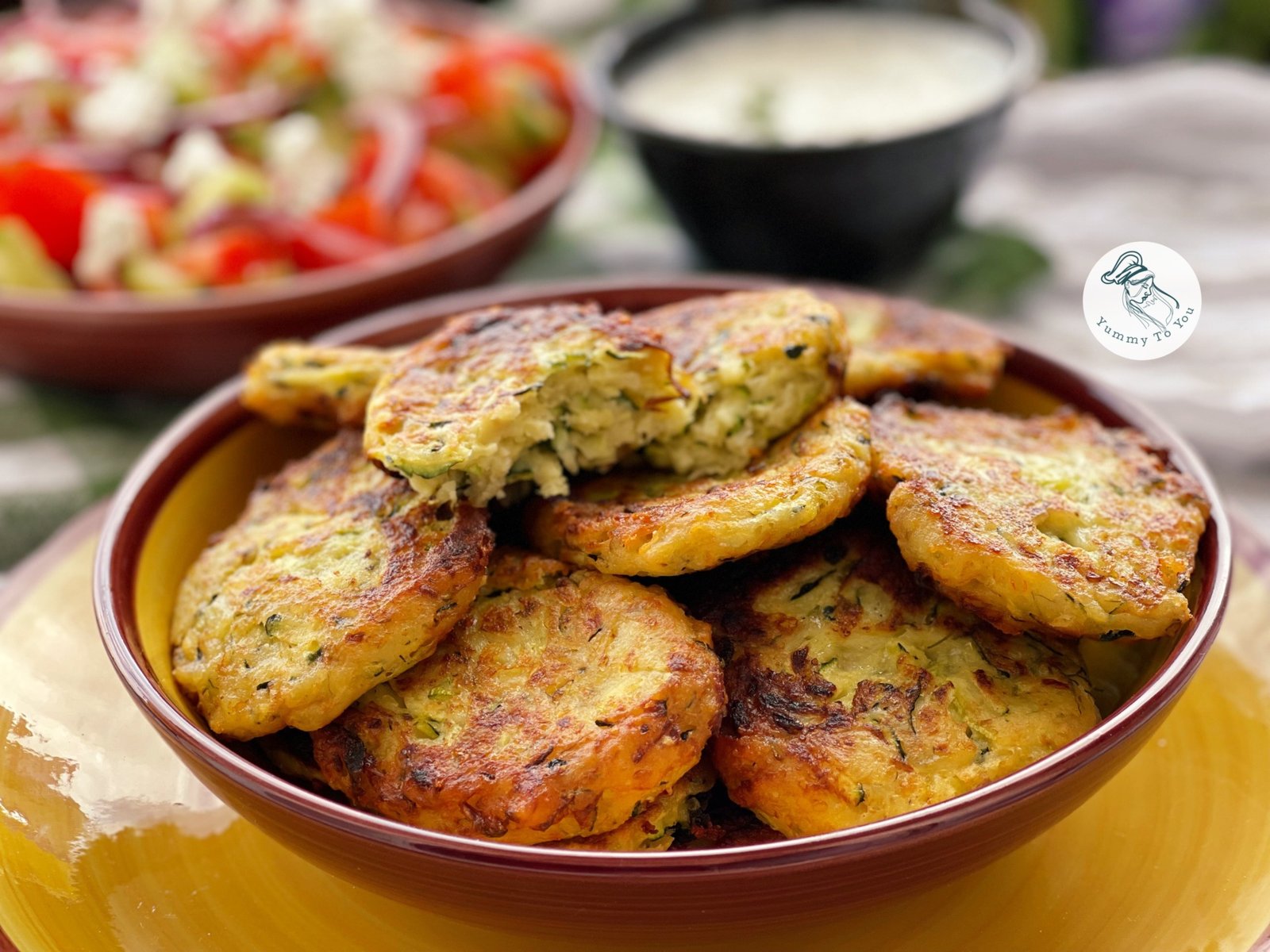 Chifteluțe de Dovlecei cu Feta și Parmezan servire 2